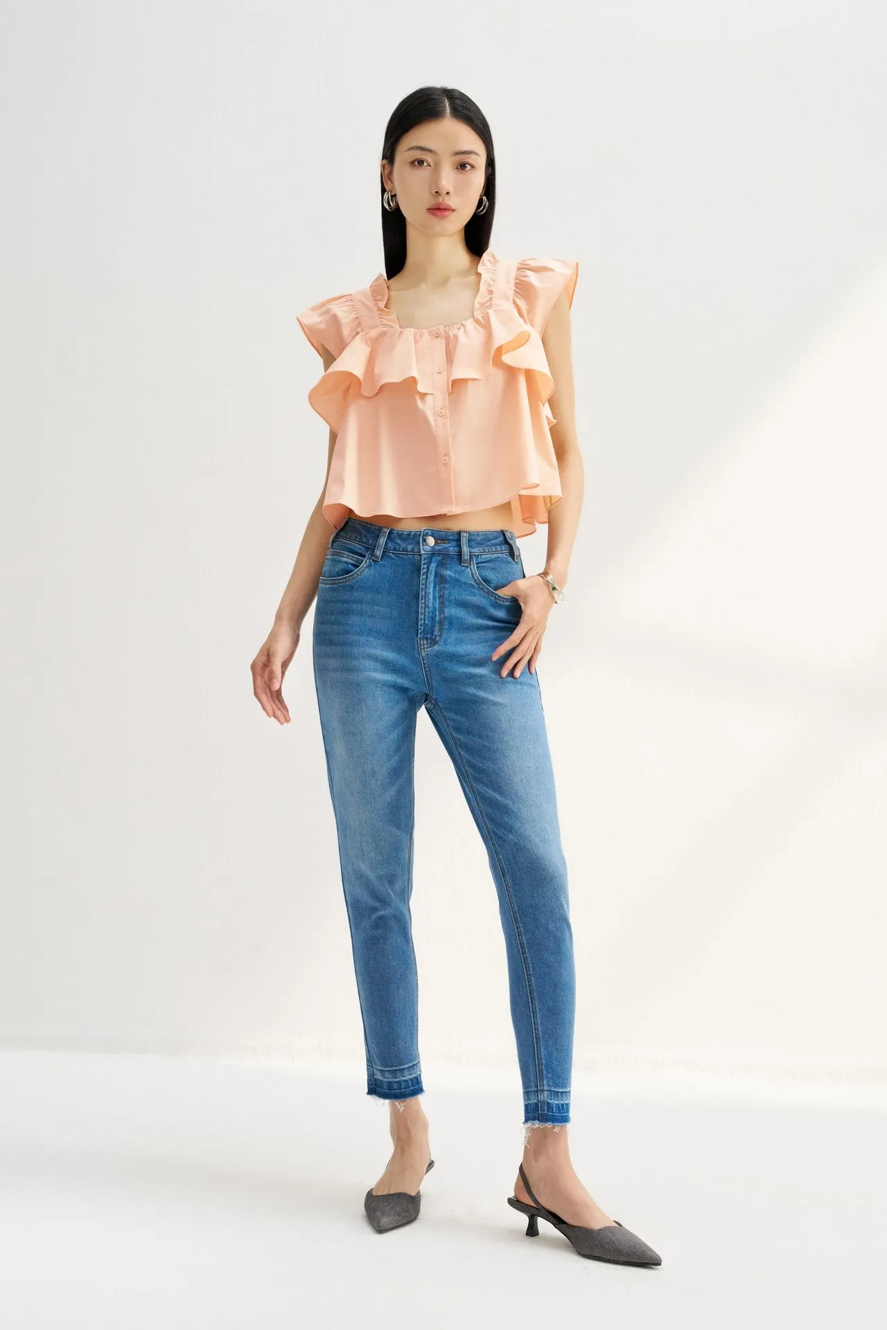 Anti UV A-line Ruffled Shirt