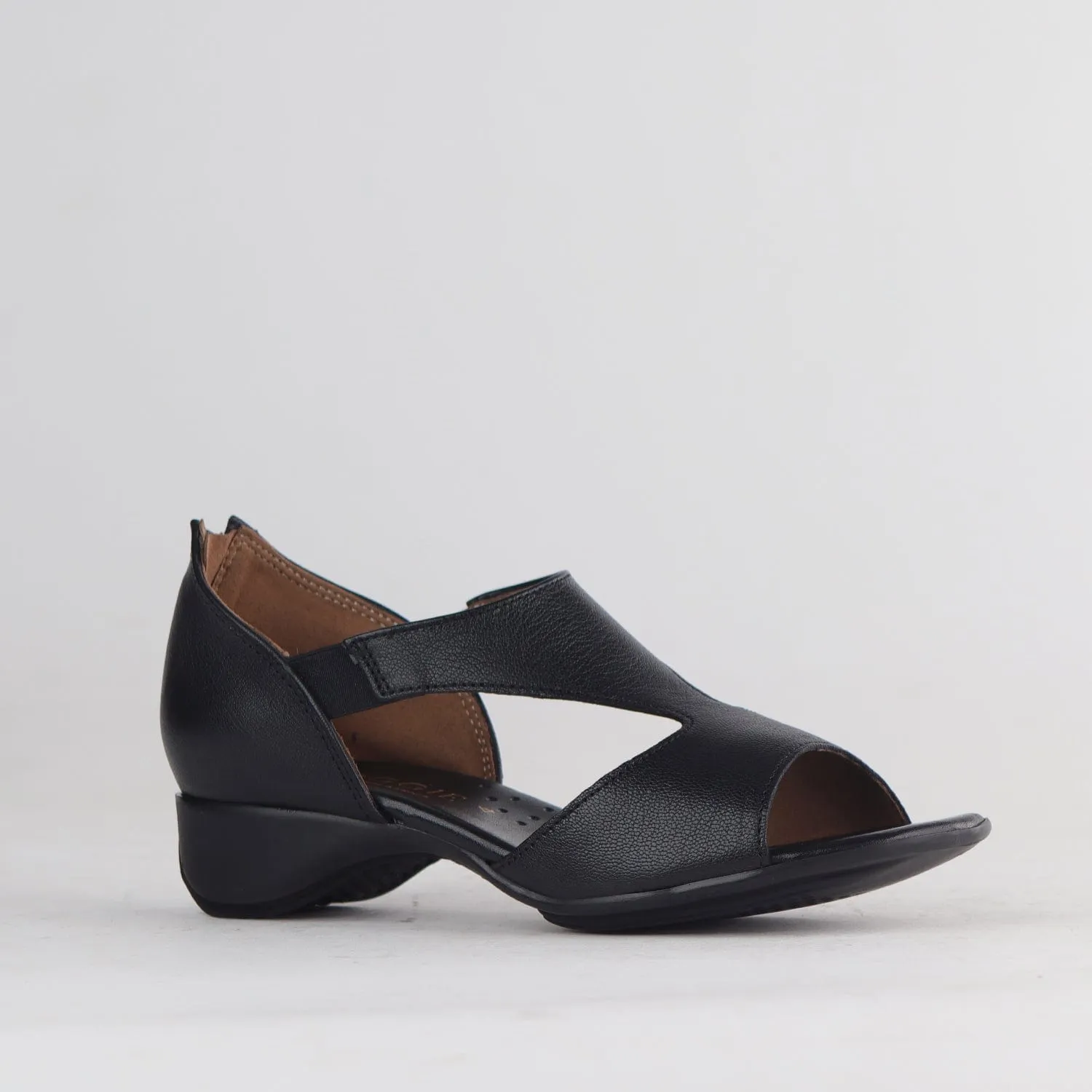 Closed Back T-Bar Sandal in Black - 12631