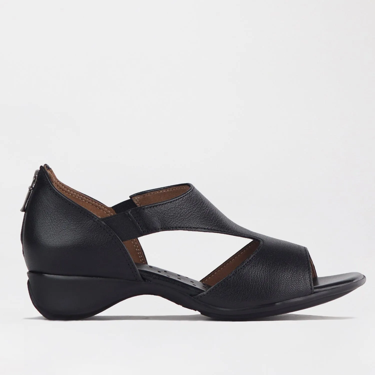 Closed Back T-Bar Sandal in Black - 12631