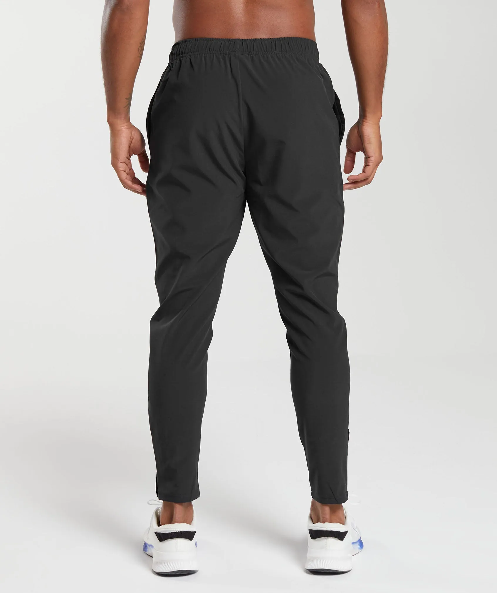 Gymshark Arrival Woven Joggers - Black