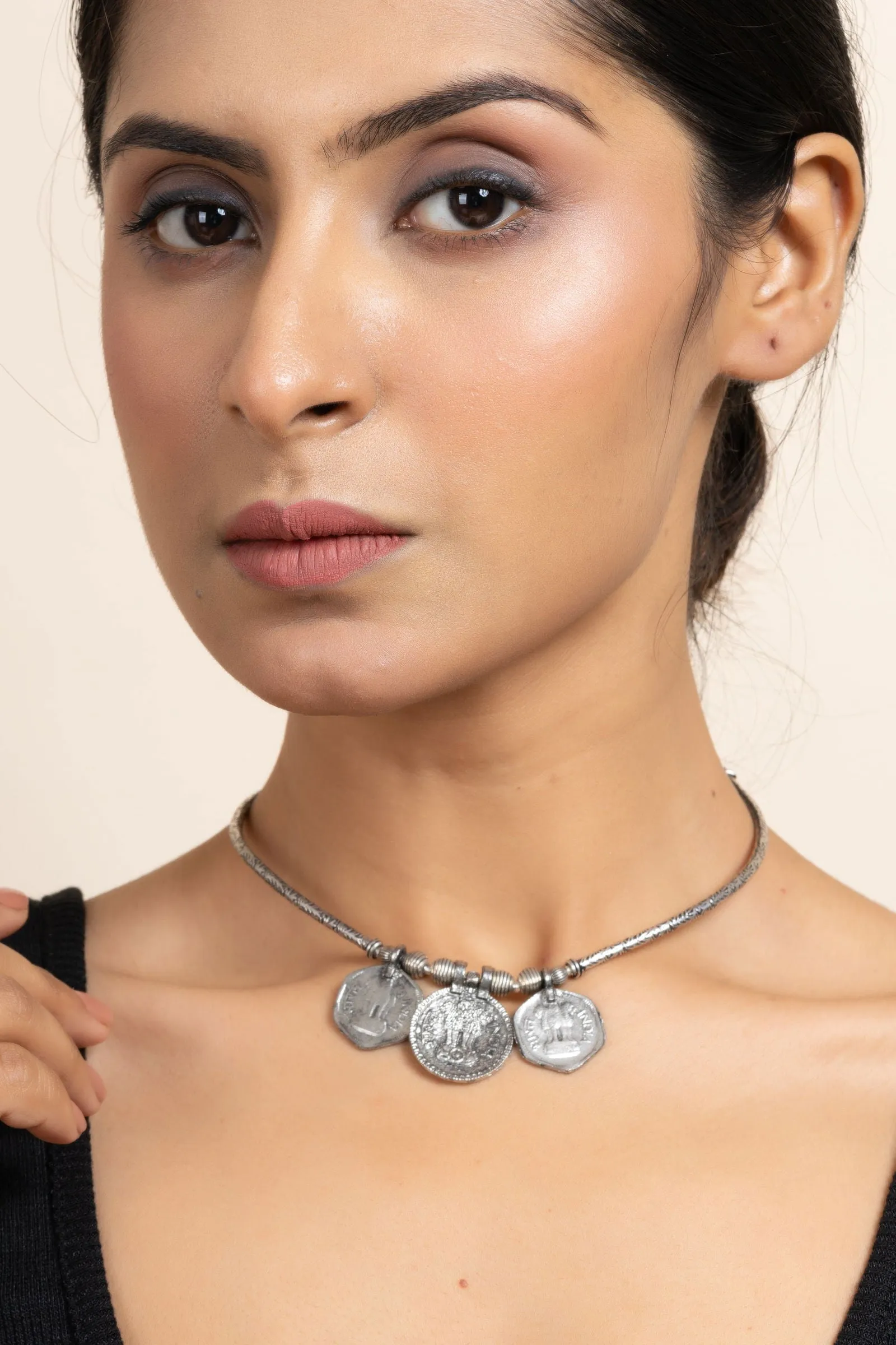 Handcrafted German Silver Triple Coin Sleek Hasli Choker Necklace for Stylish Daily Wear