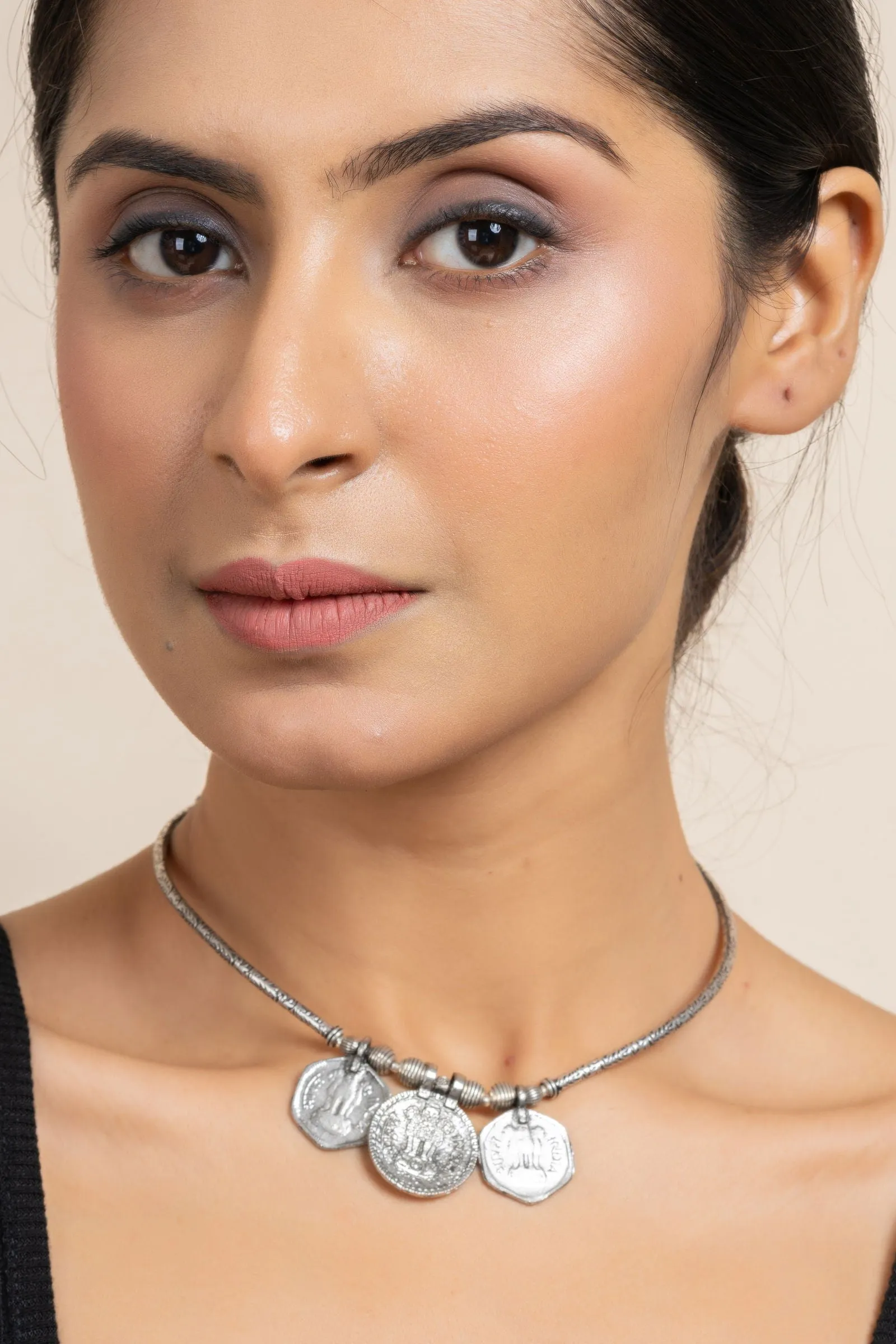 Handcrafted German Silver Triple Coin Sleek Hasli Choker Necklace for Stylish Daily Wear