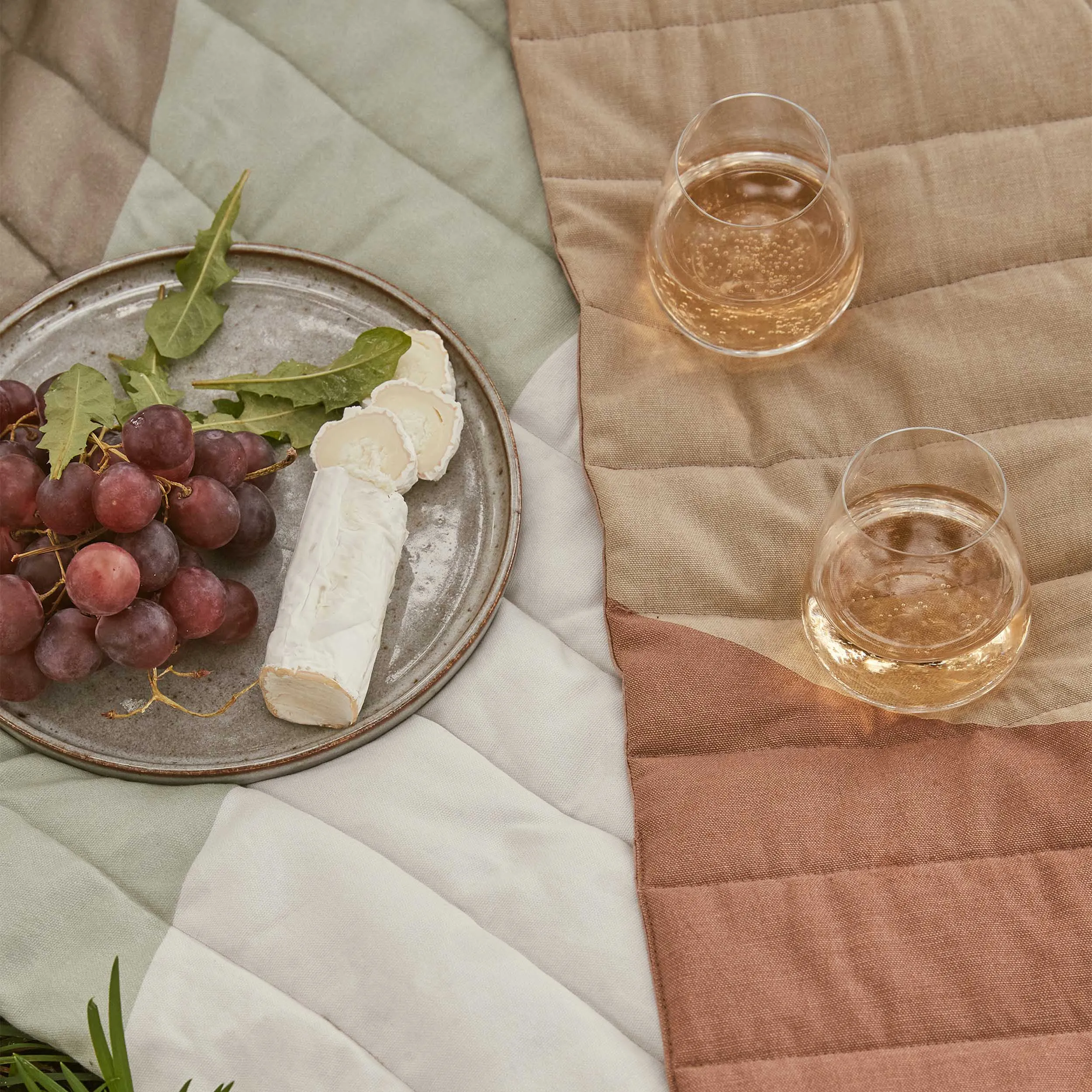 Nandara Picnic Blanket [Sand & Terracotta & Natural white]