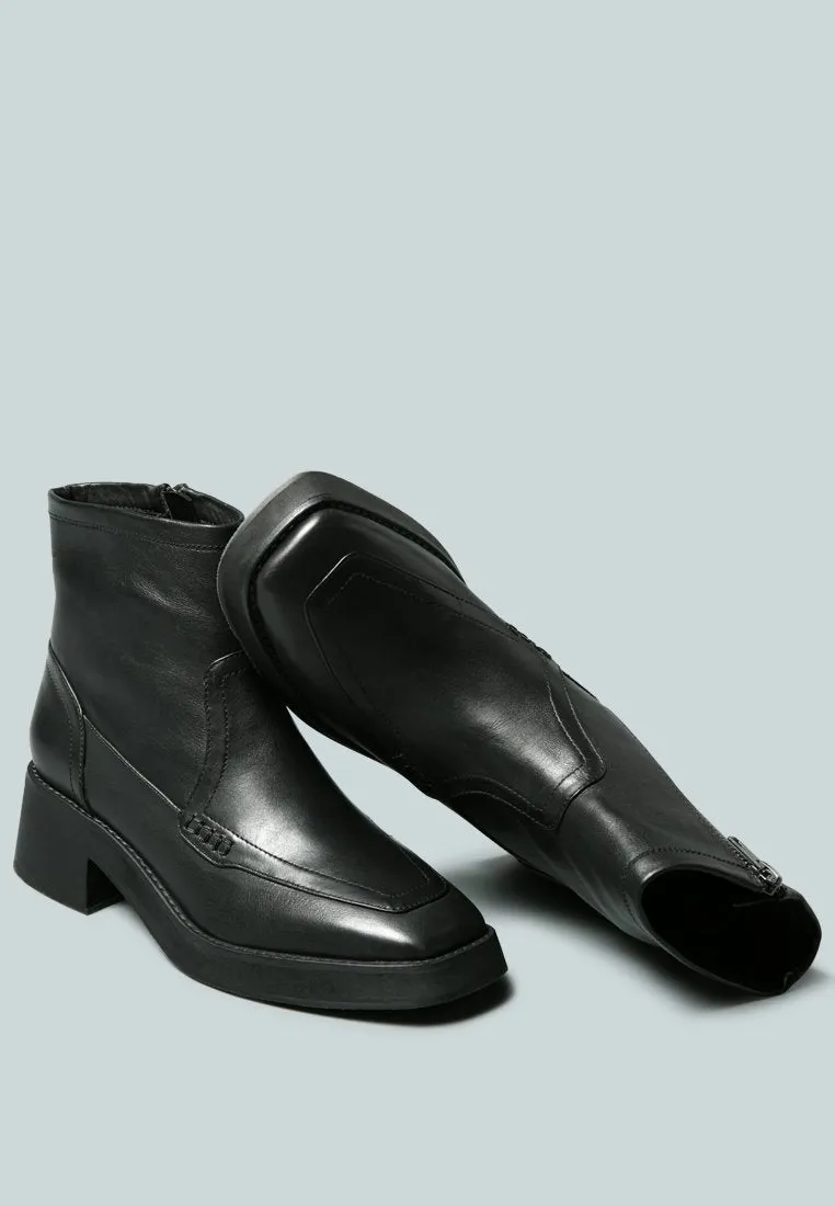 OXMAN Classic Black Ankle Boot