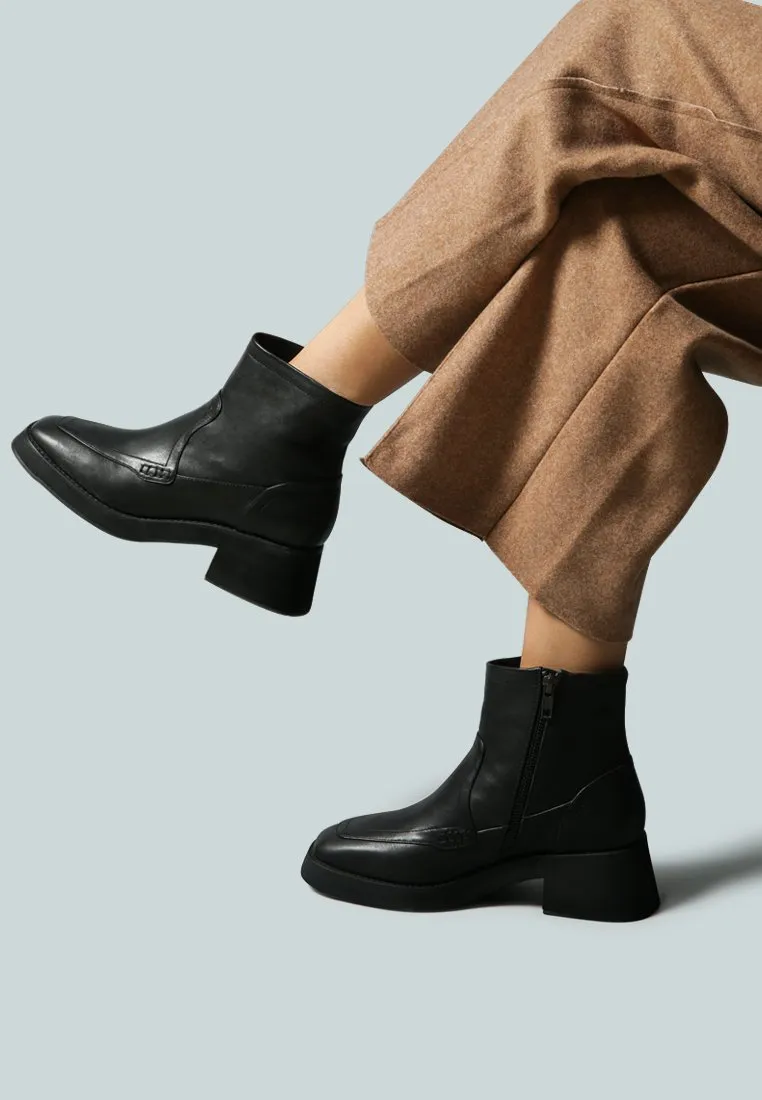 OXMAN Classic Black Ankle Boot