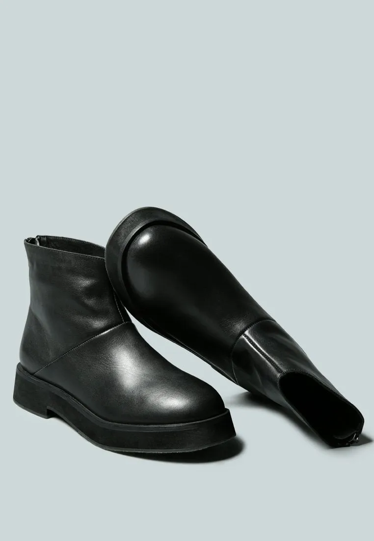 PALTROW Zip-up Black Ankle Boot