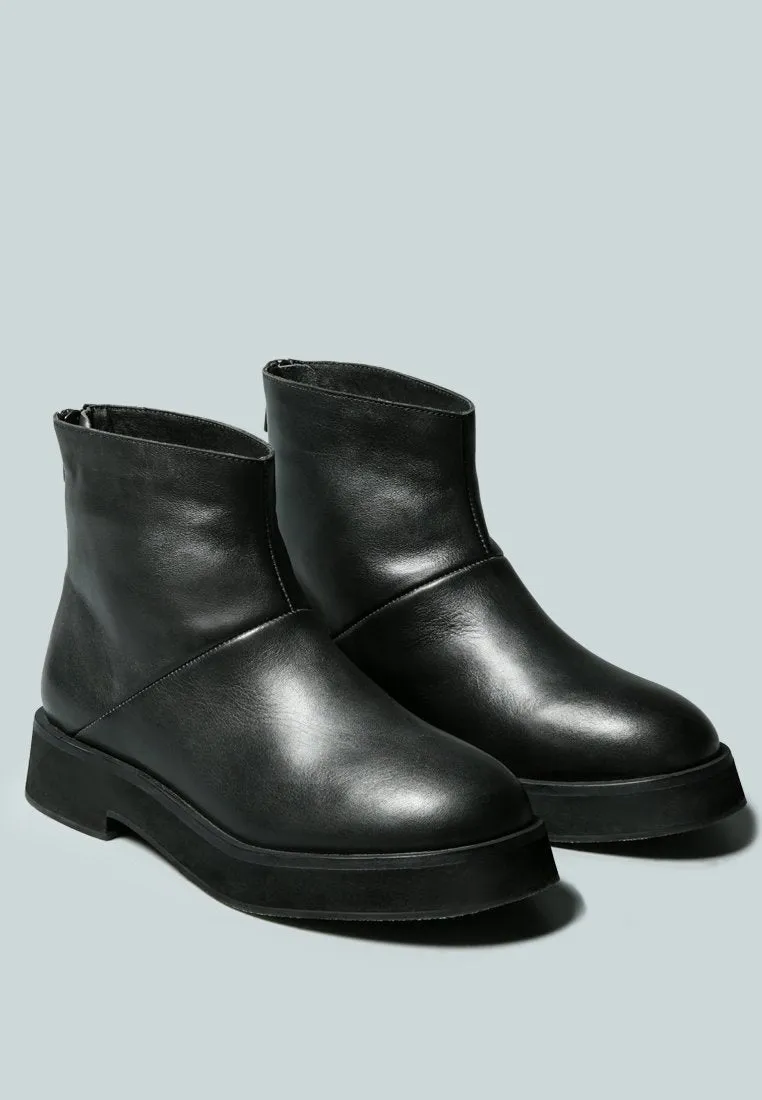 PALTROW Zip-up Black Ankle Boot