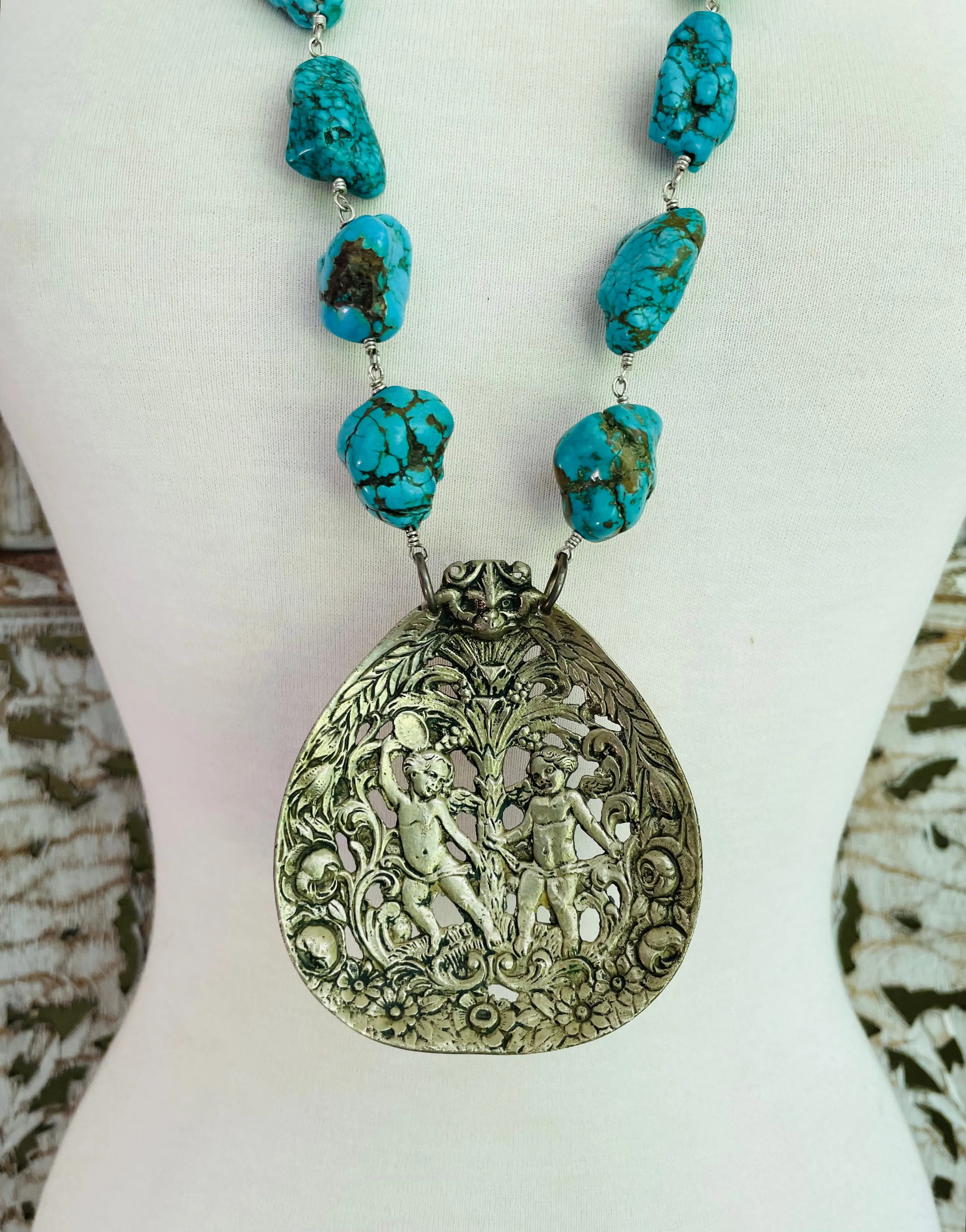 ROMAN SPRING TURQUOISE NECKLACE