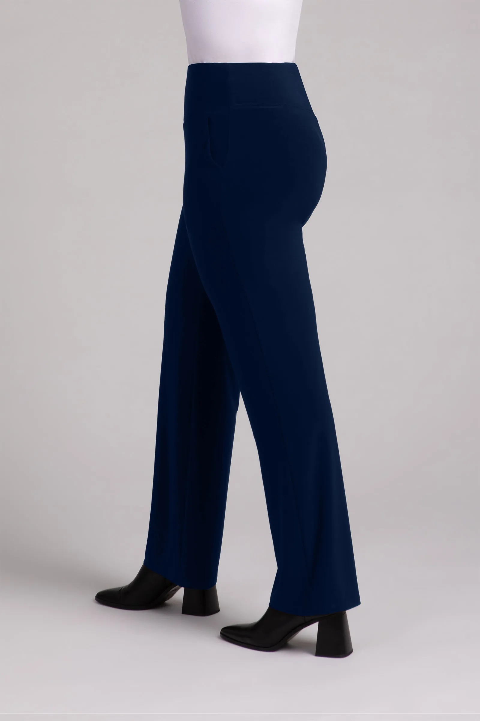 Straight Leg Pant with Yoke | Navy