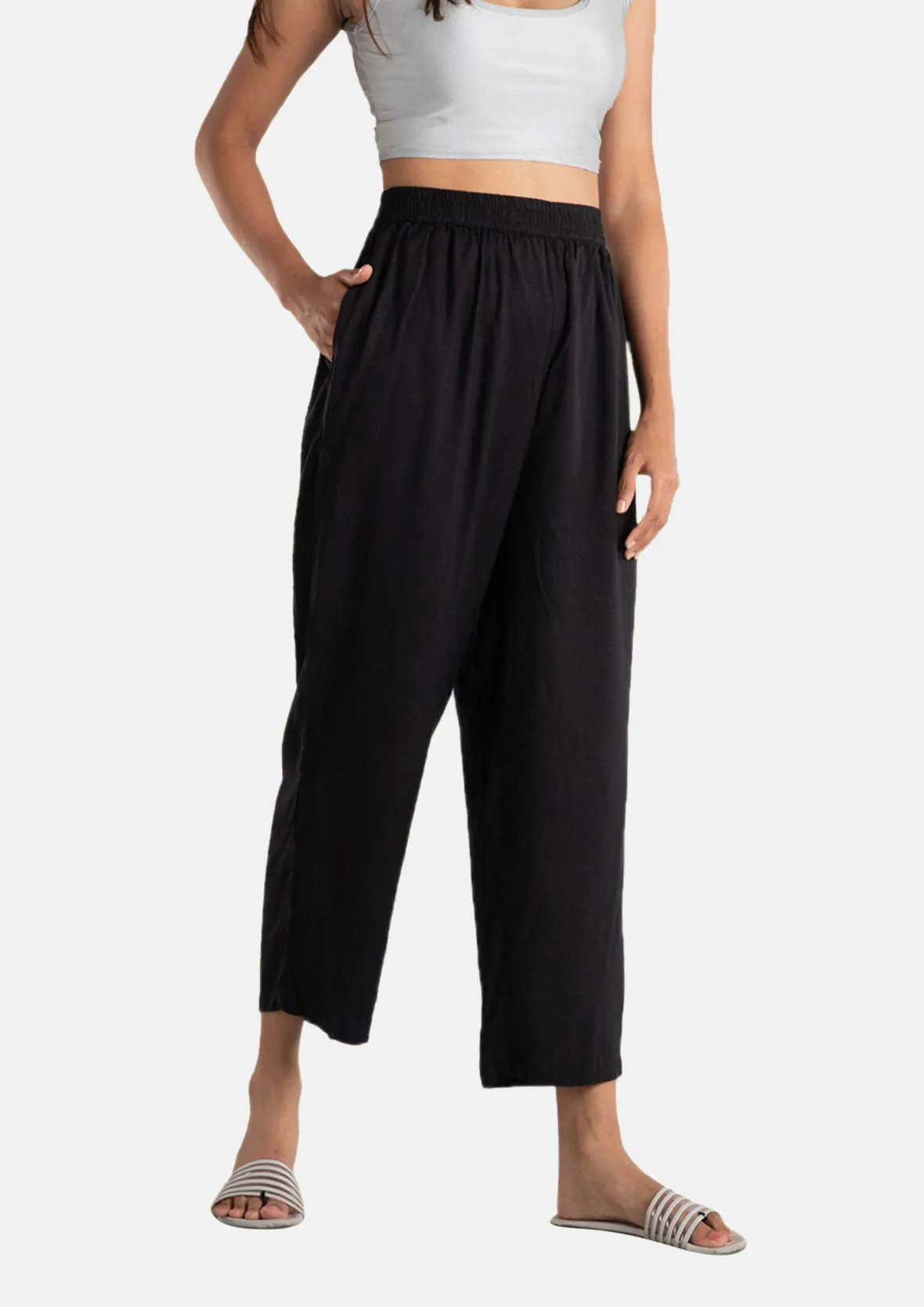 Straight Leg Trouser With Side Pockets