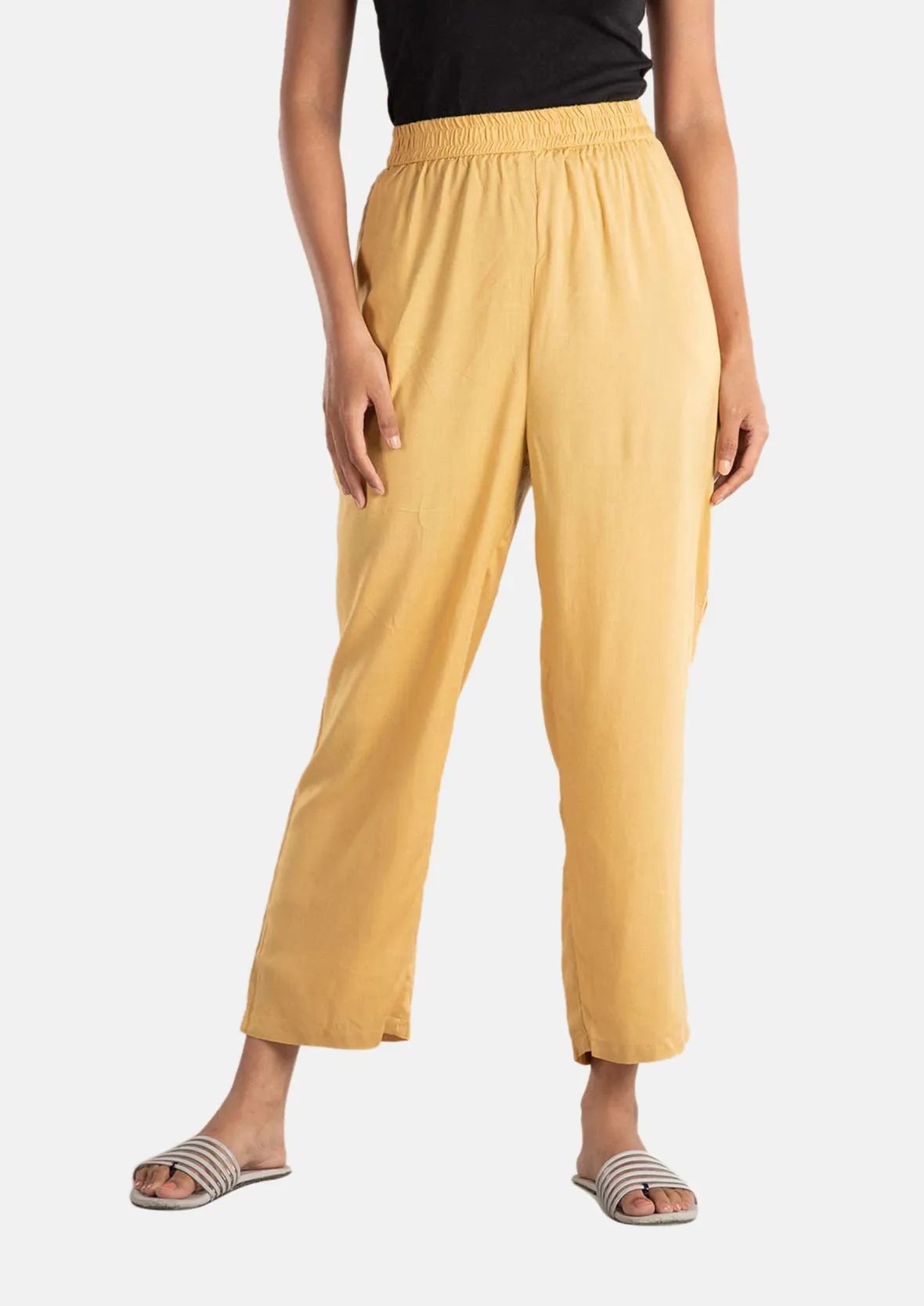 Straight Leg Trouser With Side Pockets